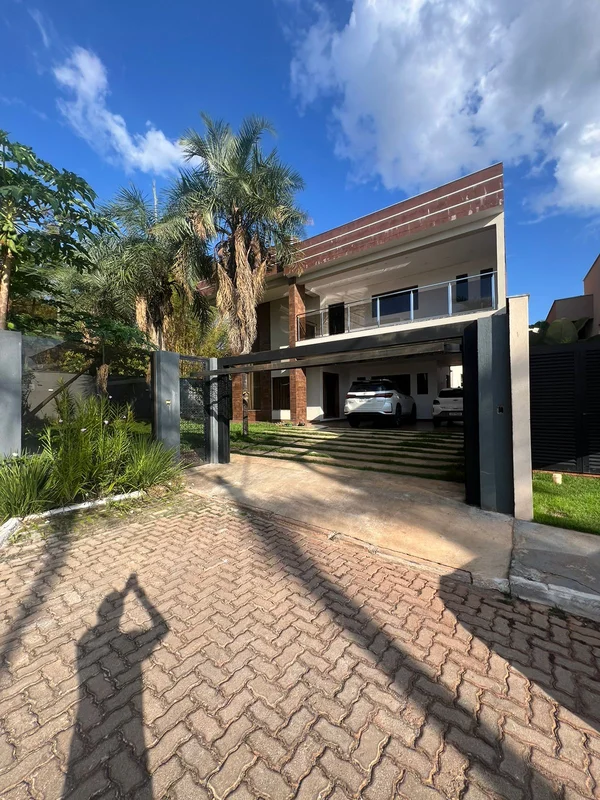 Casa ponte alta norte Condomínio fênix DF480 5 quartos, sendo 4 suites Sobrado F...