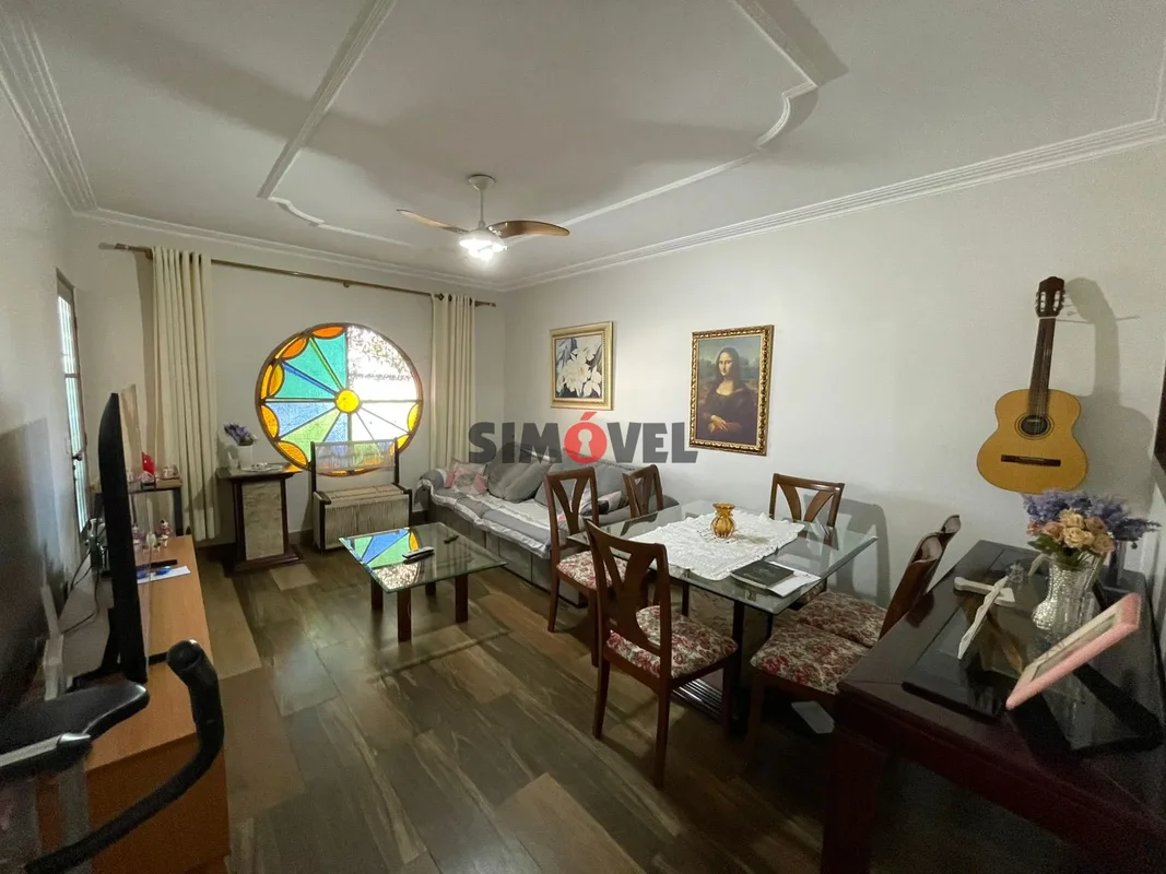 Casa de 220m² na QSD 14, 4 qtos, 2 suítes, sendo 1 master, lote de 300m² - R$: 6...