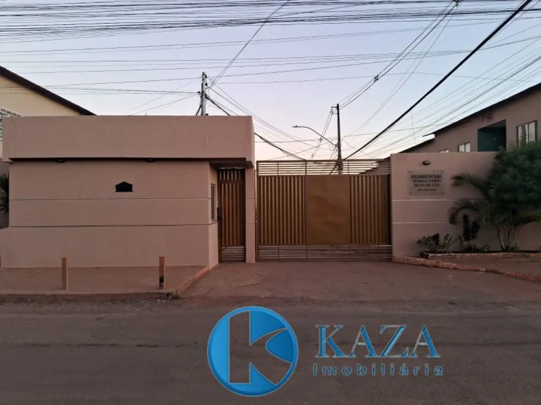 Apartamento de 02 quartos, banheiro social, sala, cozinha americana, área de ser...