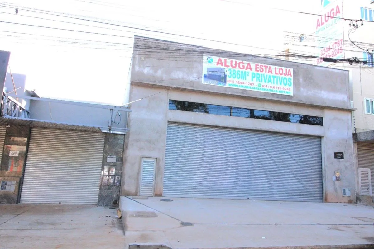 Imobiliária Brasília aluga em Planaltina Goiás ótima loja comercial com 377 m2 d...