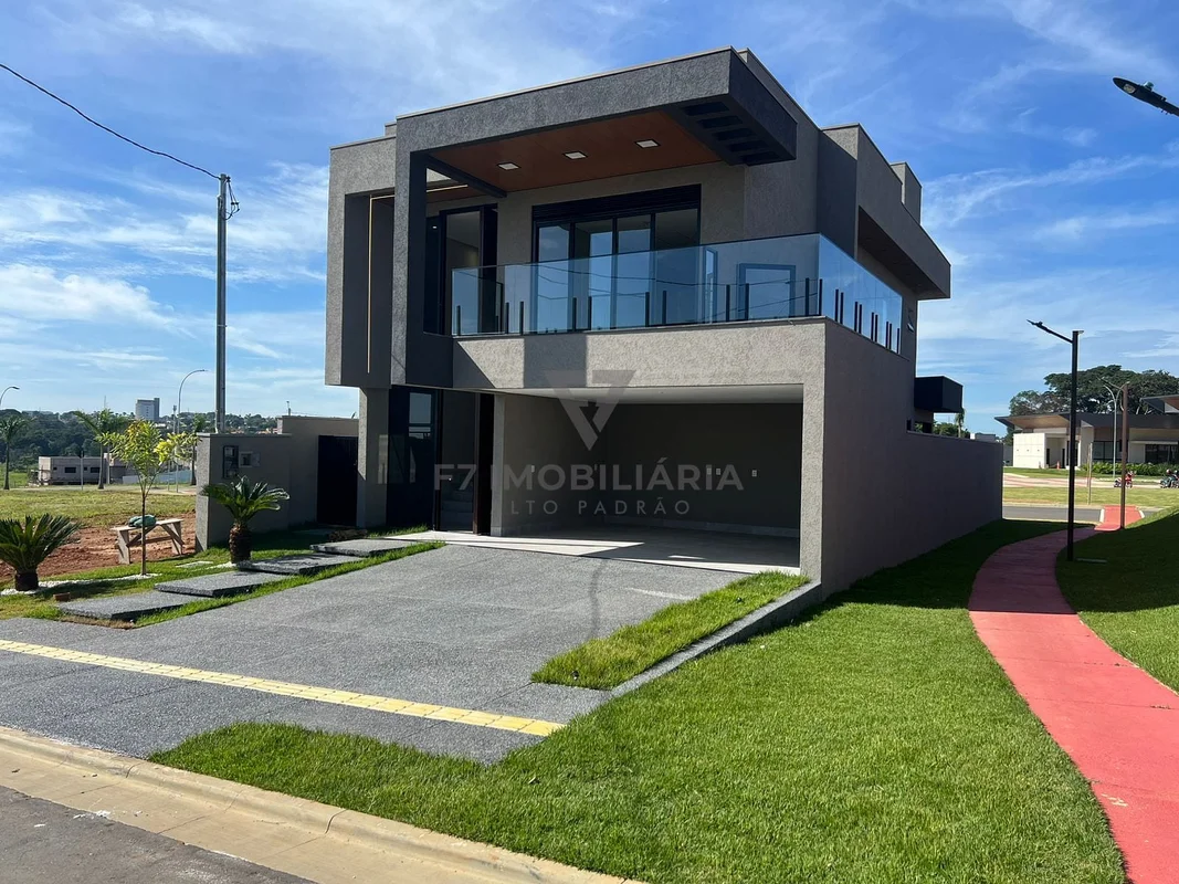 Sobrado de alto padrãoLocalizado no Polo Industrial em Aparecida de Goiânia-Go, ...