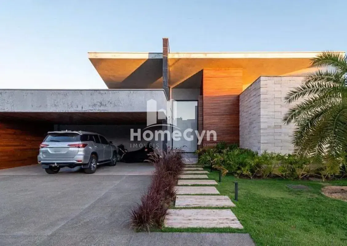 Casa à venda alto padrão com 5 suítes no Jardins Munique Goiânia GO.Incrível cas...