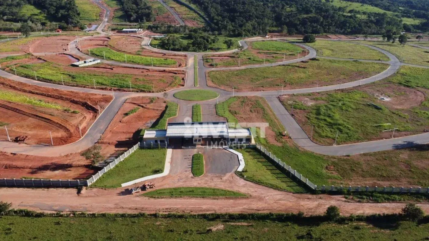 LOCALIZAÇÃO:Condomínio Villa ToscanaLocalização Estratégica. A apenas 3 minutos ...