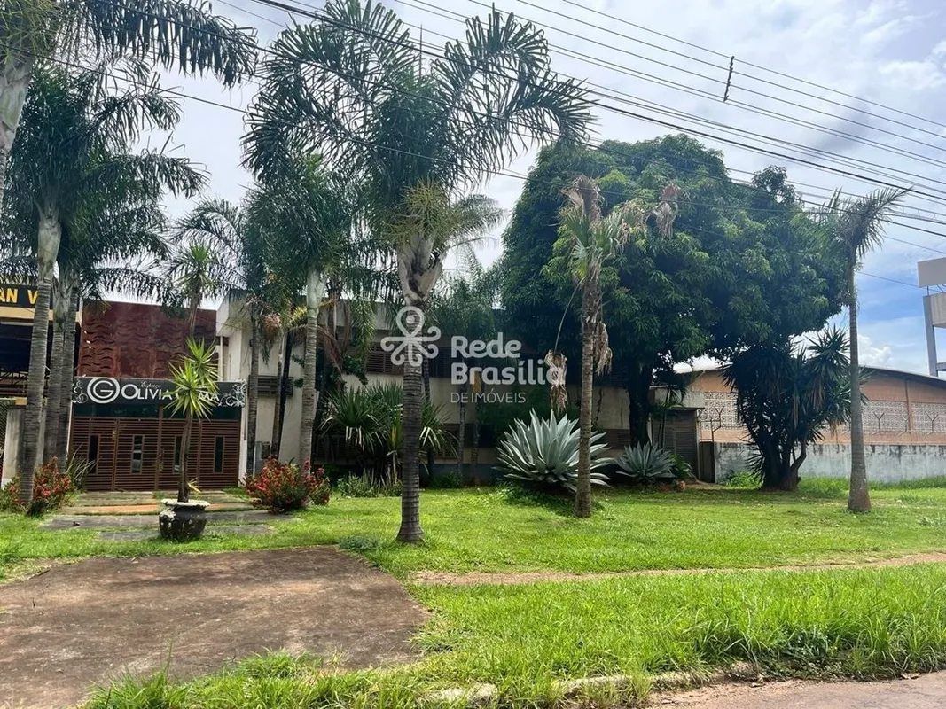 Invista em um excelente terreno plano com 2.500 m², situado em uma das regiões m...