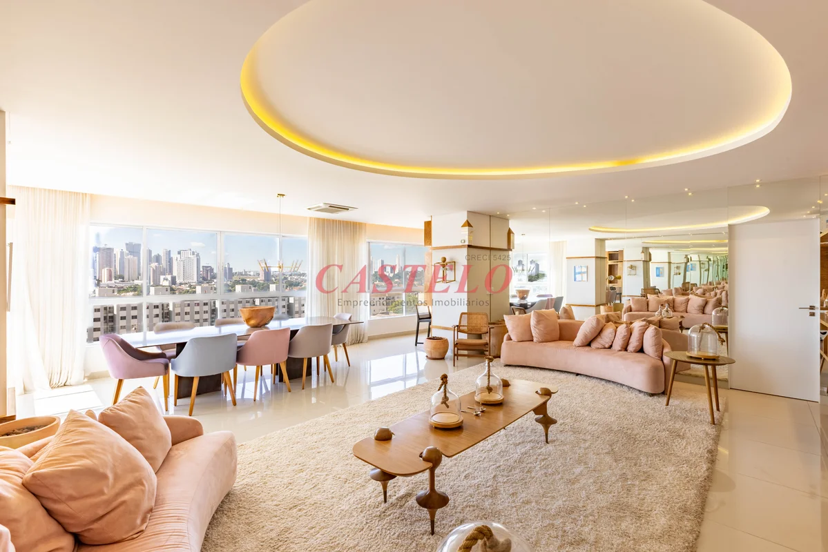 MOBILIADO E DECORADO Unidade – 4° andar Área privativa – 178,56 m203 vagas – 198...