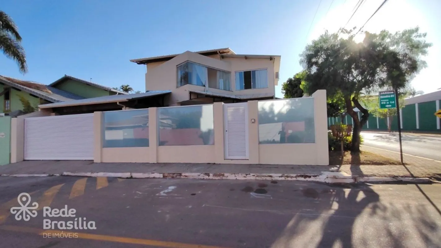 Casa para locação no Jardim Botânico - Condomínio Parque e Jardim das PaineirasL...