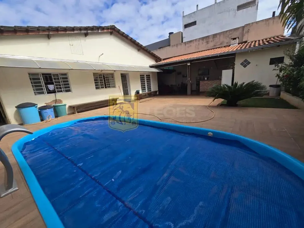 CASA COM PISCINA AQUECIDA SAUNA E LAZER COMPLETO 4 QUARTOS NA LAJE PROXIMO A MAS...