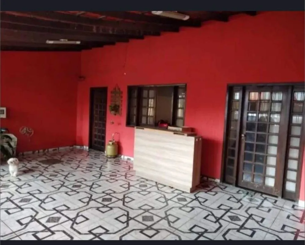 Casa com 2 Quartos e Vaga para 3 Carros na QR 408 - Samambaia NorteEsta casa em ...