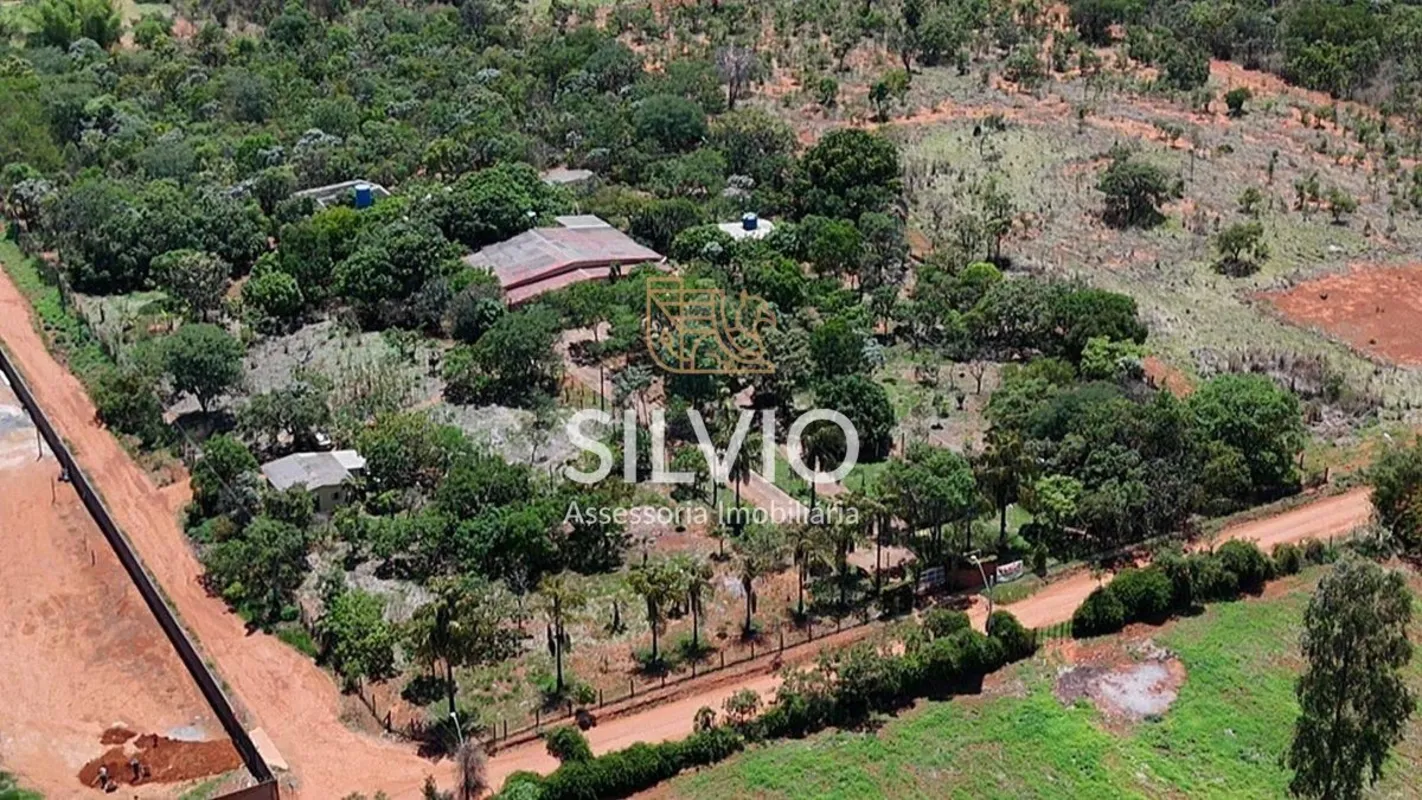 SILVIO ASSESSORIA IMOBILIÁRIA E MILENA APRESENTA;EXCELENTE CHACARA NO NÚCLEO RUR...