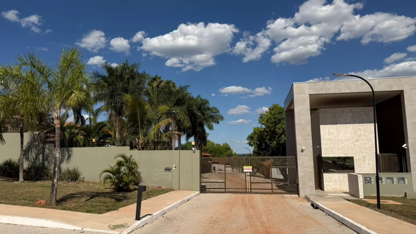 Vendo lote SMPW Quadra 28 Conjunto 2, no Park Way, Brasília/DF: lote residencial...