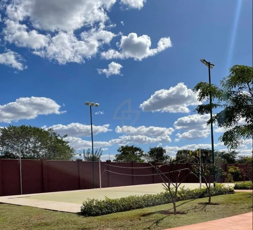 Lote com 291,49 m², ideal para a construção de uma residência moderna e exclusiv...