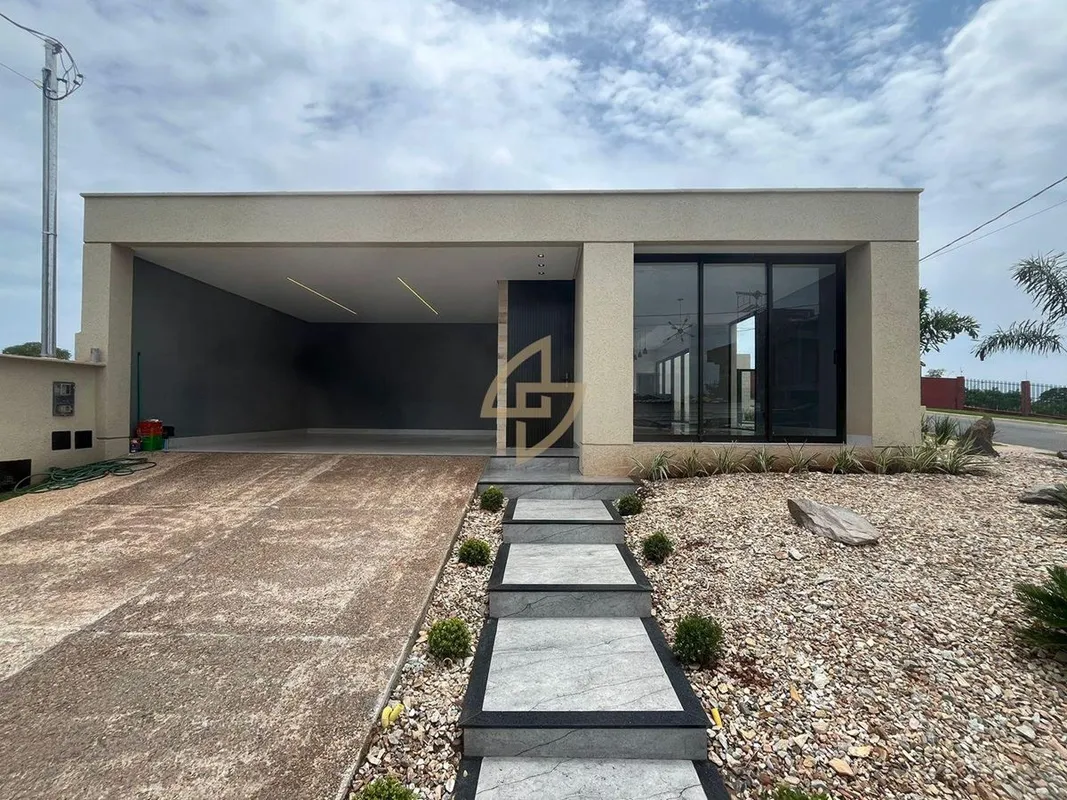 Casa Jardins Capri - Seu Novo Localização Privilegiada: Quadra reservada ao lado...