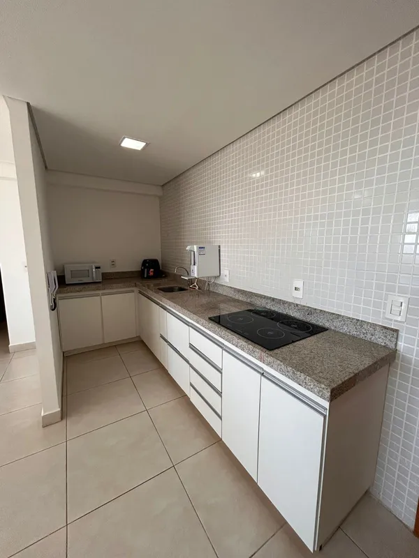 Apartamento de 2 quartos, sendo 1 suíte, com 71 m², sala integrada com cozinha, ...