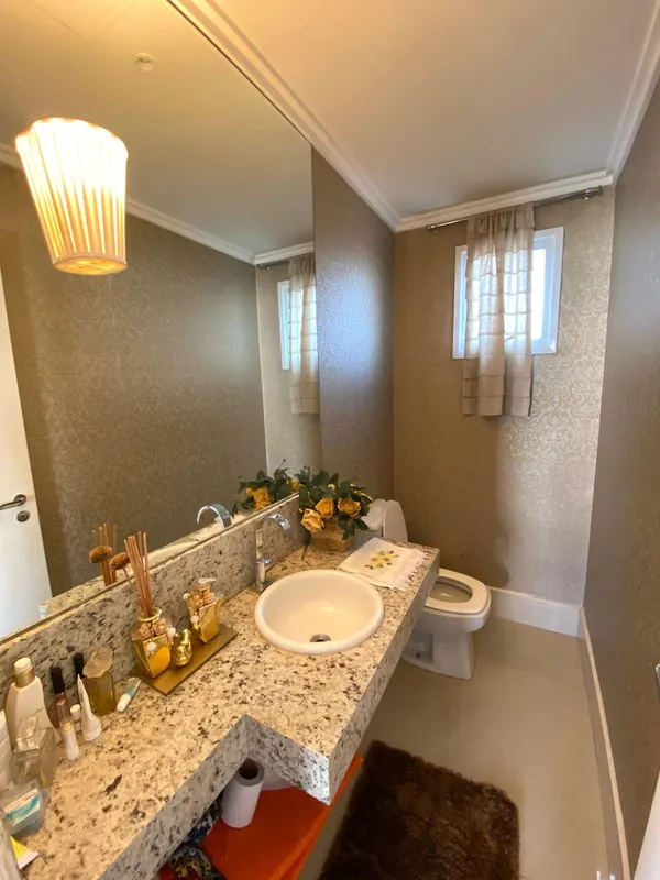 Oportunidade rara no Setor Bueno! Apartamento duplex nascente mobiliado e decora...