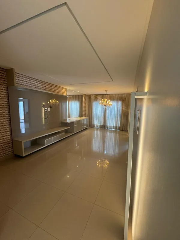 Vendo sobrado de 240 m² no bairro Cardoso R$ 1.200.000,00Sobrado 3 Suítes: Todas...
