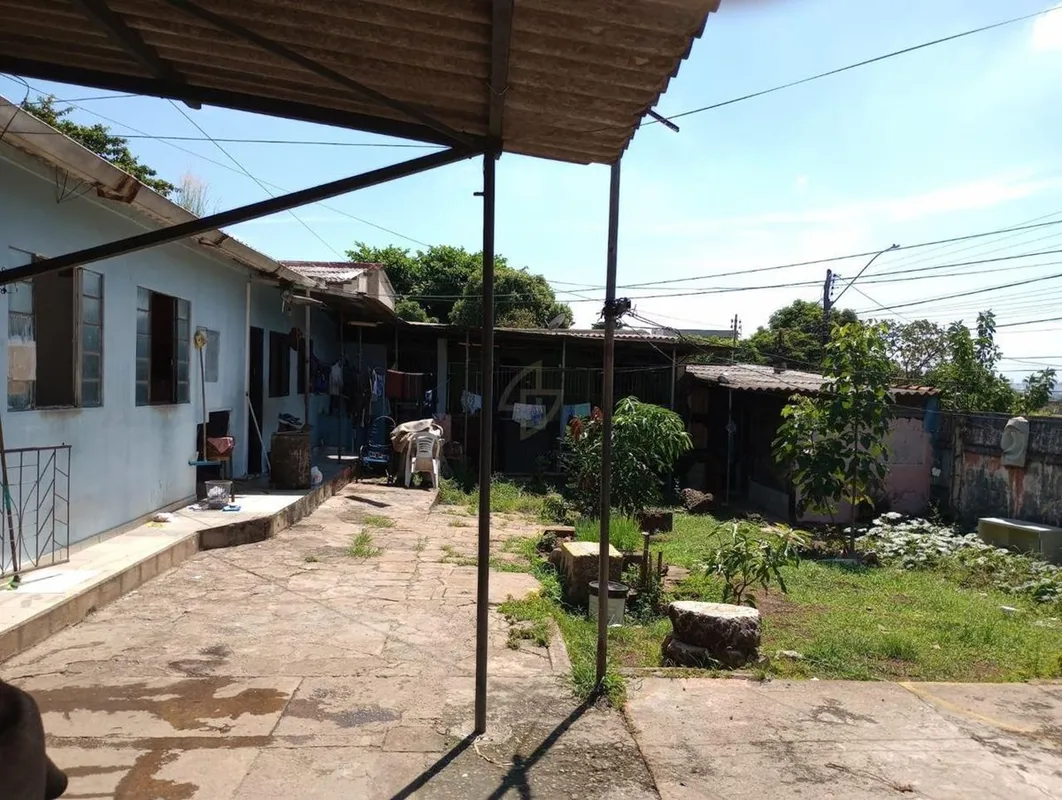 Lote a venda na Avenida Manaus, esquina com Belo Horizonte, setor vila João Vaz....