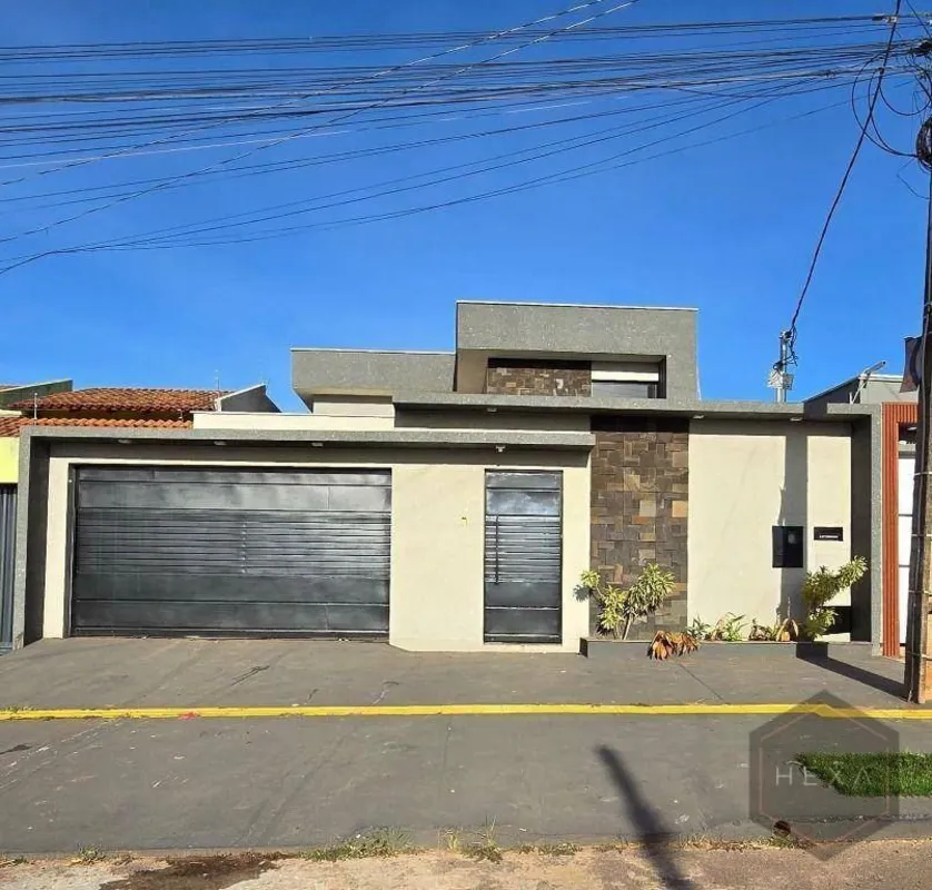 OPORTUNIDADE IMPERDÍVEL Casa 3 Quartos no Setor Grajaú, Aparecida de Goiânia Loc...
