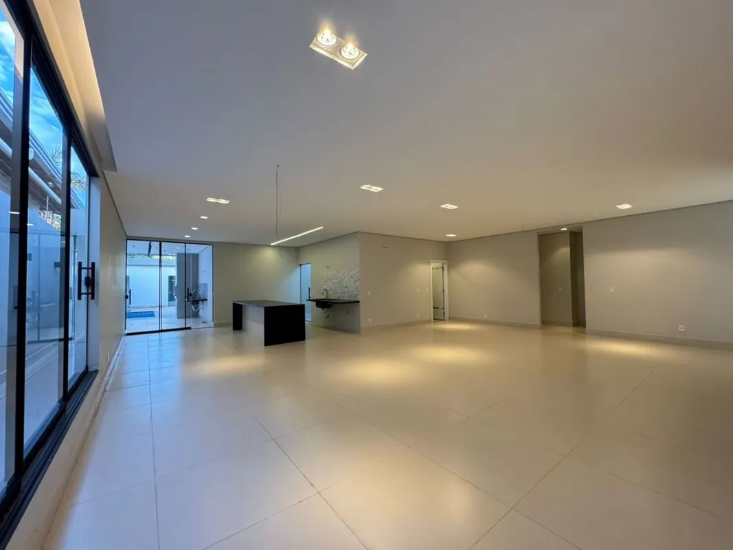 LEÕES DA CORRETAGEM VENDE O IMÓVEL QUE VOCÊ PROCURACasa Moderna em Arniqueiras |...