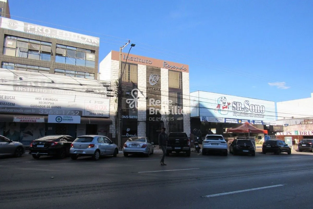 TH33521 - QNA 41 - Andar coorporativo com 02 banheiros, 105m². Agende sua Visita...