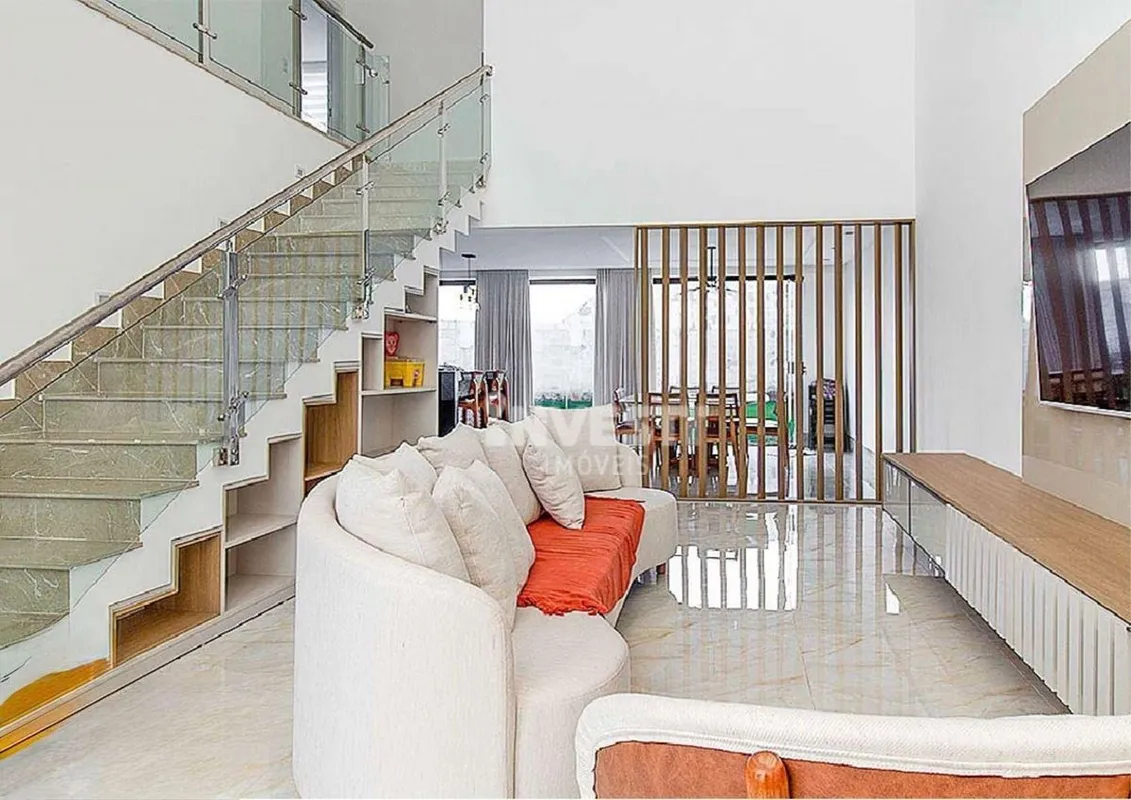 Casa disponível para locação e venda em condomínio fechadoLocalizada em um condo...
