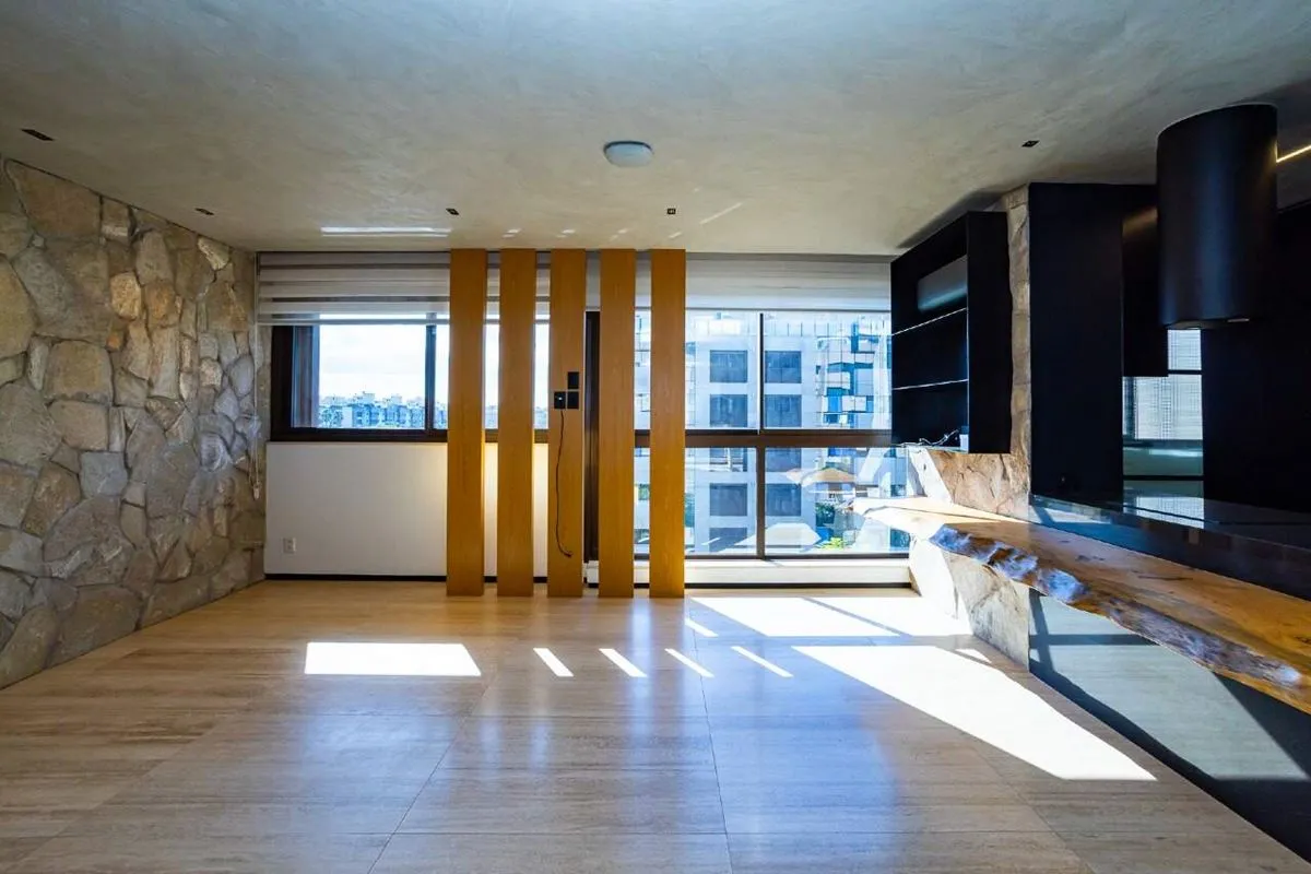 Apartamento Exclusivo e Reformado com Design Assinado na SQN 110 - Asa NorteEste...