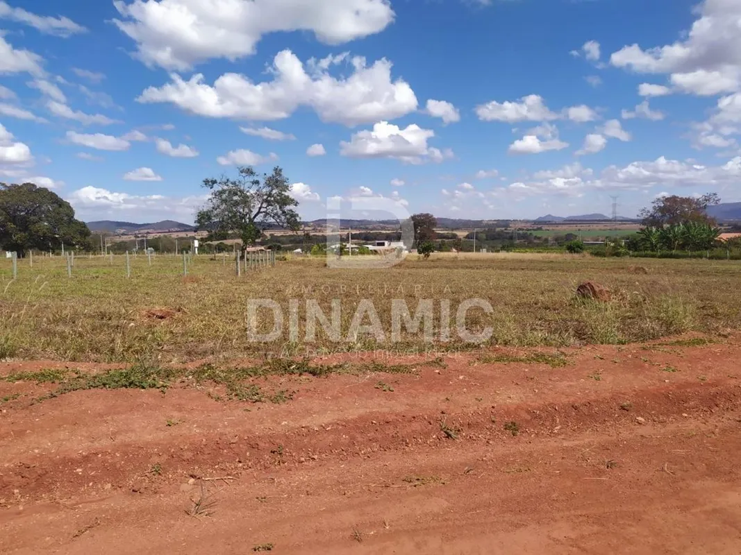 (ID 01)Terreno a venda no Condomínio Terra Santa - Cidade do Lazer.A oportunidad...