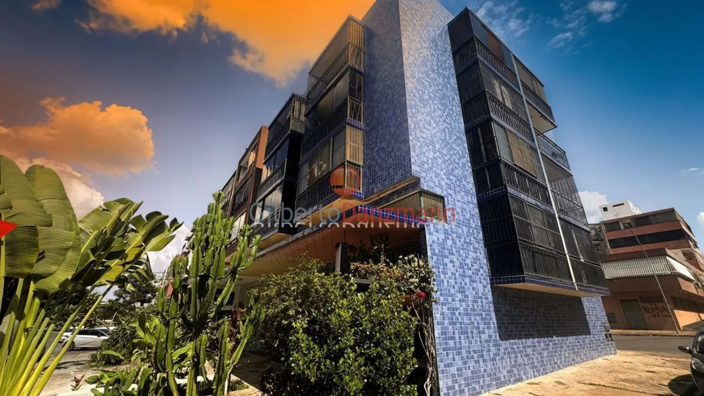Imobiliária Gilberto Danzmann vende uma Oportunidade.Localização: SCRN 714/715 -...
