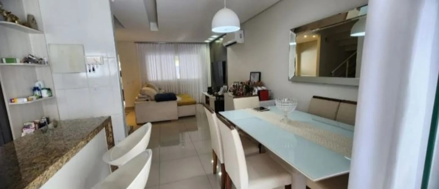 ?? Lindo Sobrado à Venda – Conforto, Estilo e Lazer Completo!Sobrado recém-refor...