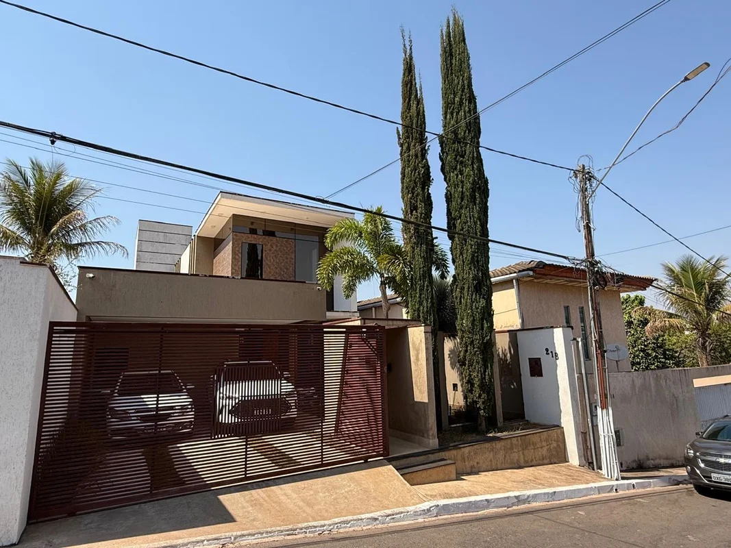Imagine morar em uma casa confortável, moderna e bem localizada em Vicente Pires...