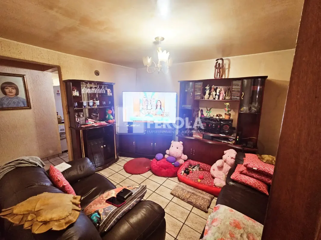 FEROLA A MAIS ACESSADA DE BRASÍLIA VENDE CASA NA QNL 9 - 98224-8049 - SUITE - LA...