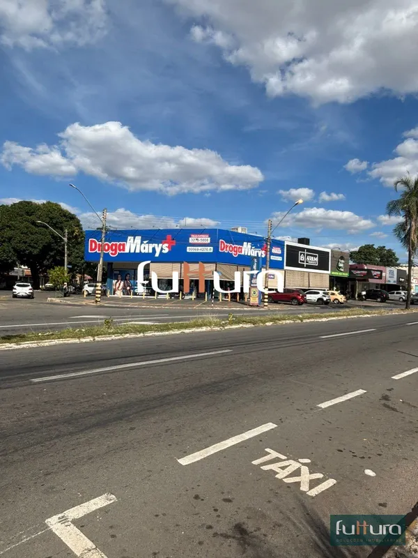OPORTUNIDADE ÚNICA.Imóvel comercial totalmente alugado. São 6 lojas, todas frent...