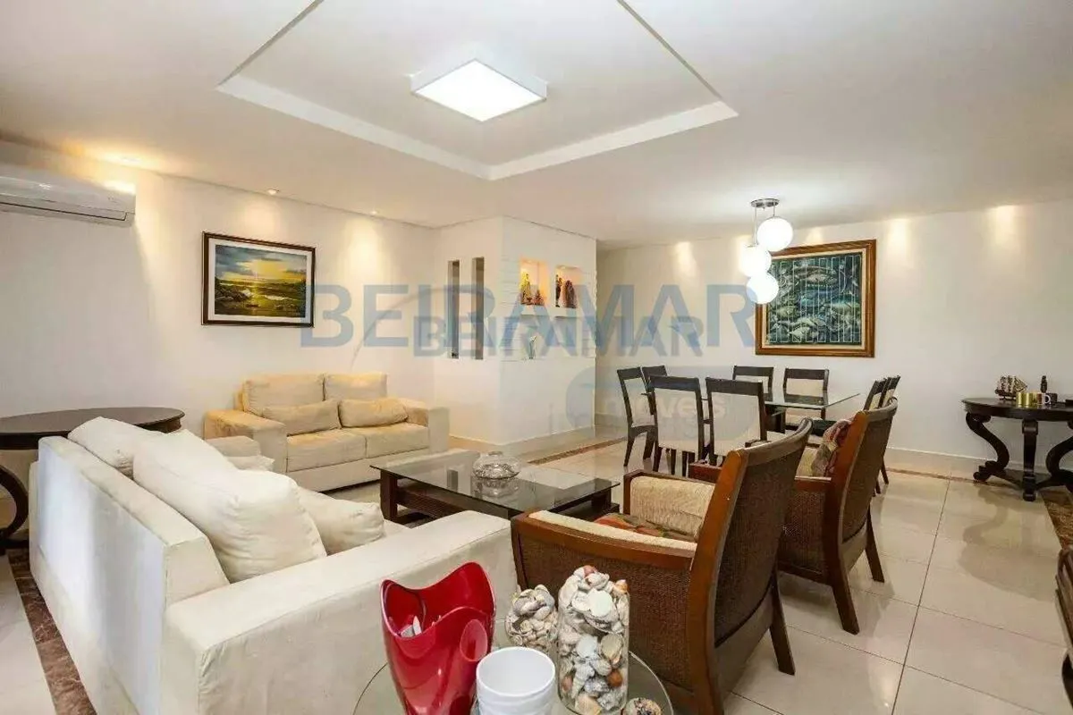 Apartamento Reformado com 4 Quartos e Suíte na SQS 109 - Asa SulEste excelente a...