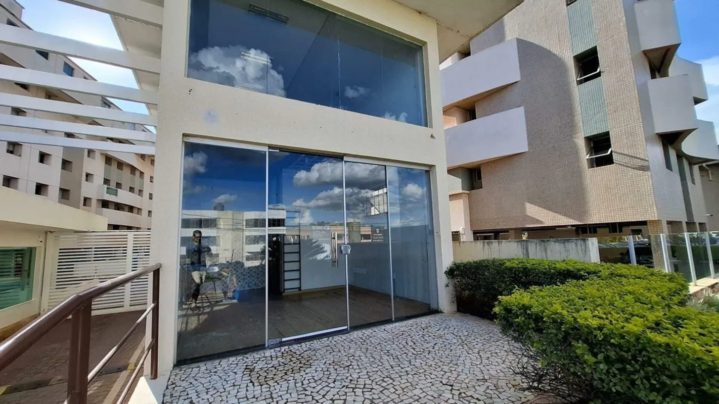 Esta loja fica em um dos maiores condomínios do CA do Lago Norte, o Bellagio!A l...