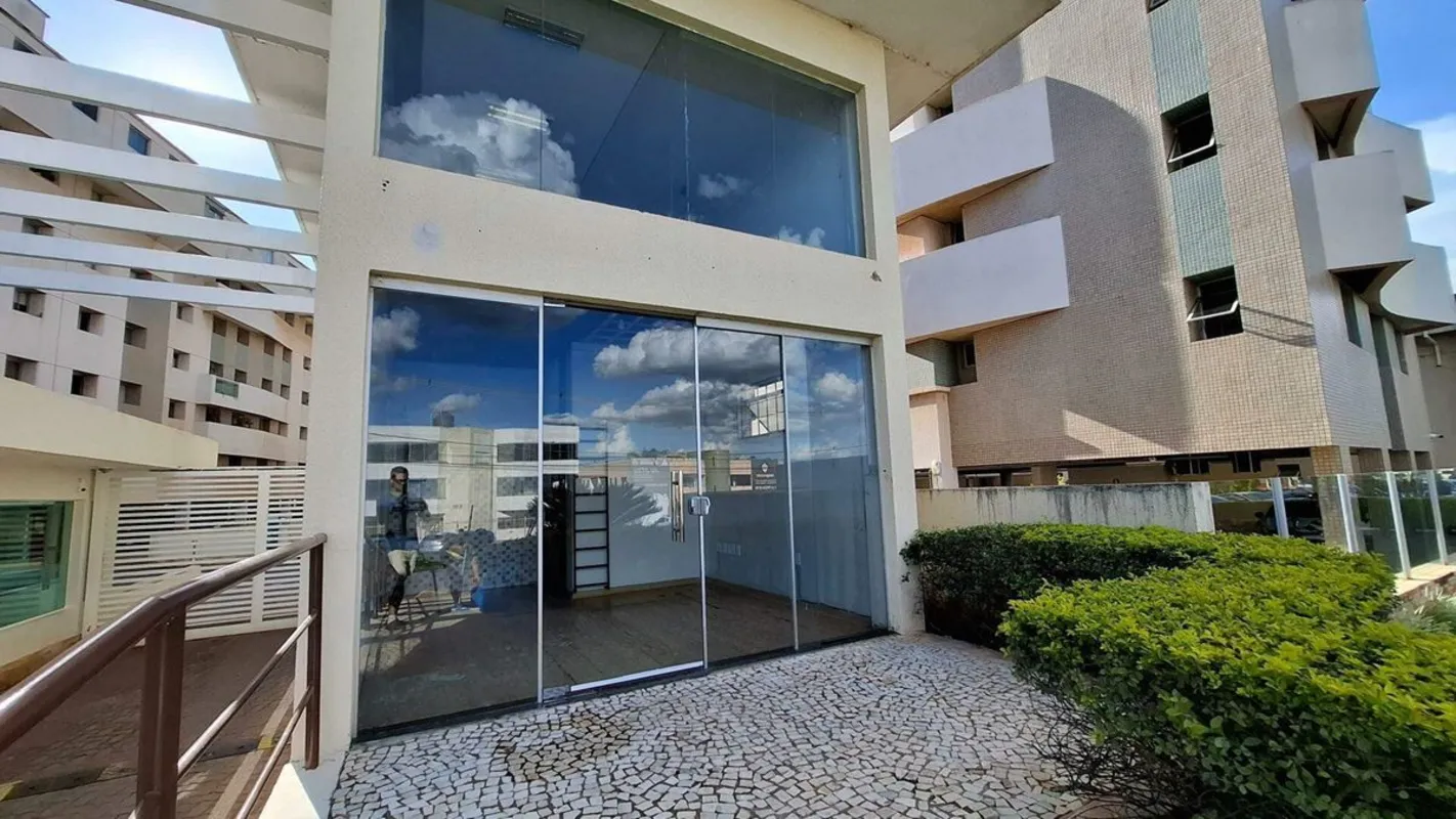 Esta loja fica em um dos maiores condomínios do CA do Lago Norte, o Bellagio!A l...