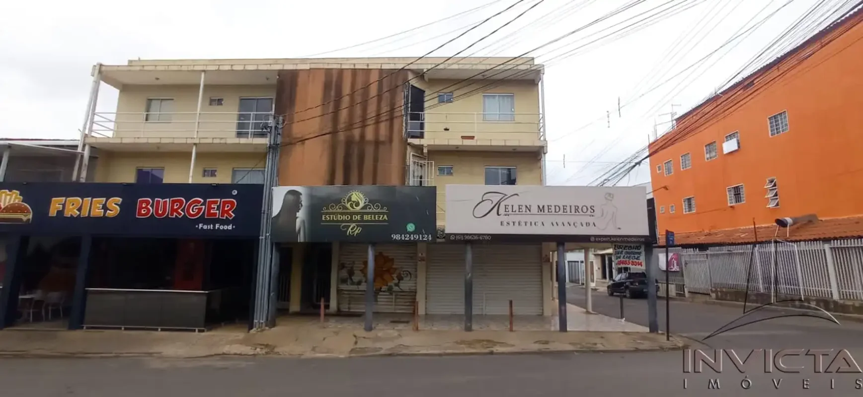 Apartamento de 2 quartos com sacada, sala, cozinha americana , área de serviço, ...