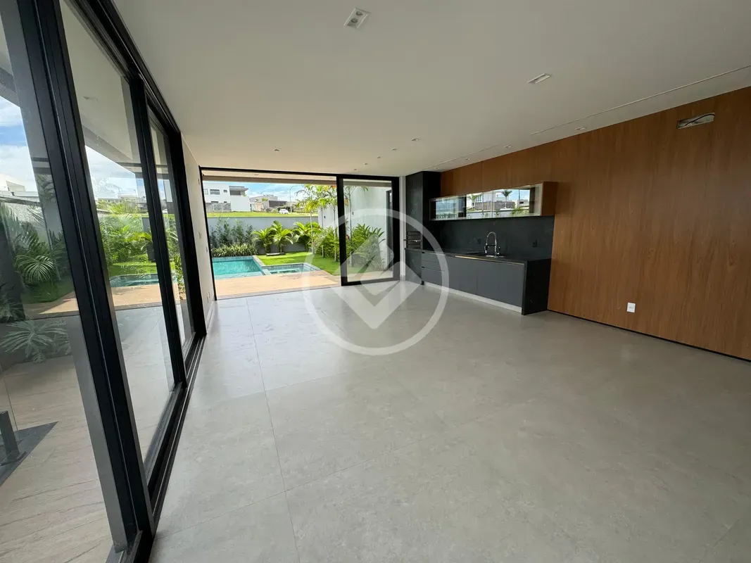 Confira essa magnífica residência no Condomínio Jardins Itália, em Goiânia. Com ...