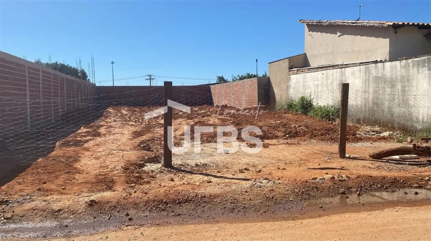 COD U-0027514 - Invista no Seu Futuro: Terreno Comercial Estratégico no Jardim P...