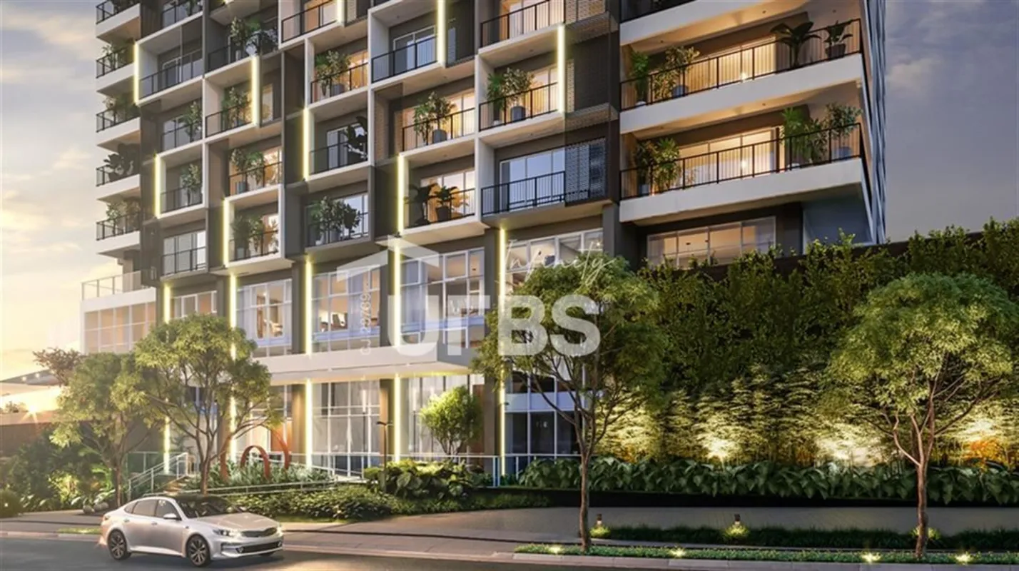 COD U-0027311 - Imóvel comercial com 215 m² privativos e 6 vagas de garagem, dis...