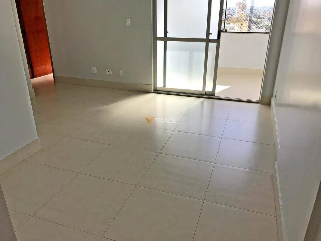 More em uma localização prática e bem conectada de Goiânia. Este apartamento no ...