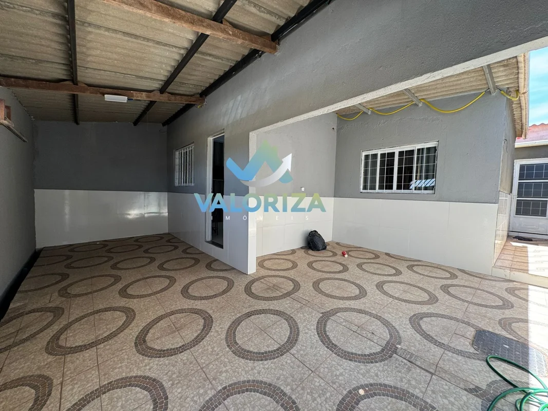 Casa à Venda – Recanto das Emas, Quadra 407(2 Moradias de 2 Quartos)-2 Quartos-S...
