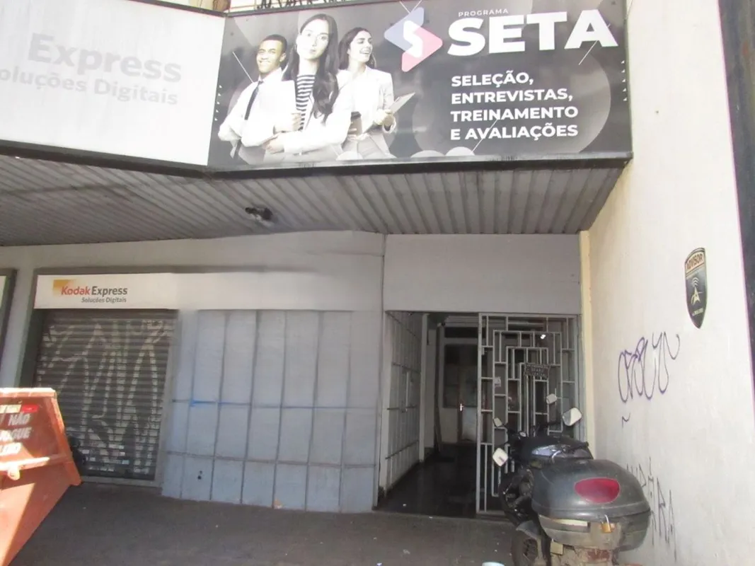 Espaço ideal para sua empresa, salão comercial no aluguel com (01) salão, (03) s...