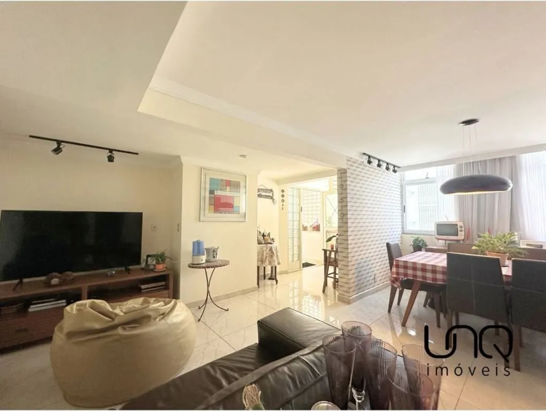 UNQ VENDEApartamento de 3 quartos na SQS 204 - Asa Sul120m2 de área útil; canto;...