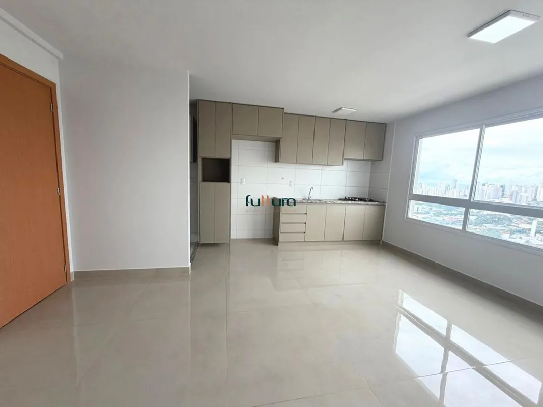 Ótimo apartamento, andar alto, nascente.Excelente sala para 2 ambientes, integra...