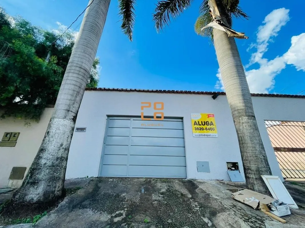 Sobrado com 220m², localizado na Rua Abílio Barreto, Cidade Satélite São Luiz.Pa...