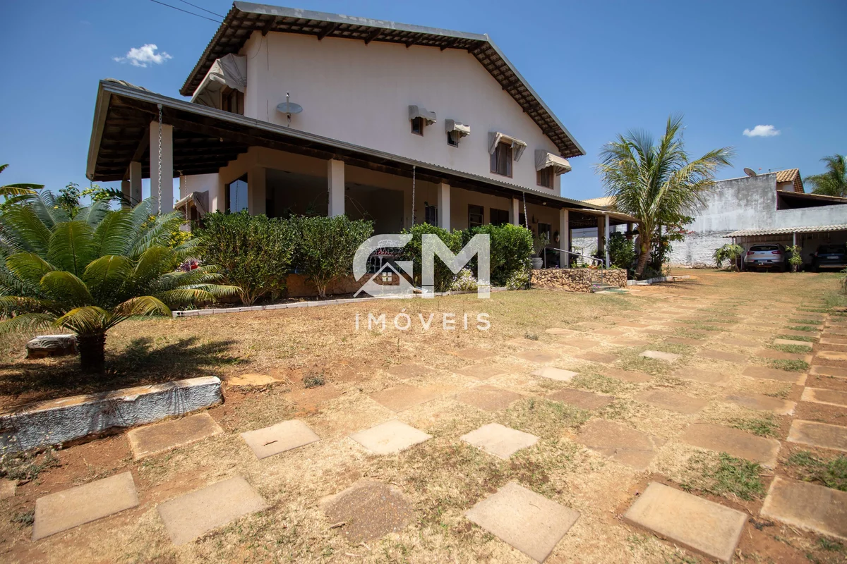 A GM Imóveis vende casa no Condomínio Vivendas Bela Vista, Sobradinho/DF.Área do...