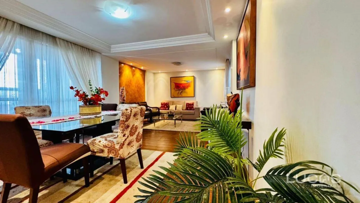 Apartamento de alto padrão com 167 m² 4 quartos e 2 vagas CSB 1 eD. Vitoria Régi...