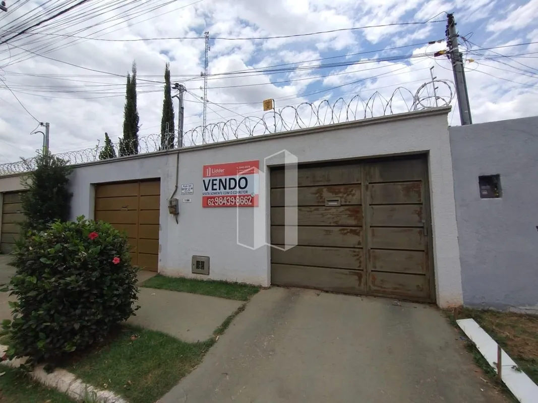  Casa Excelente na Vila São Sebastião - Senador CanedoGaragem para dois carros, ...