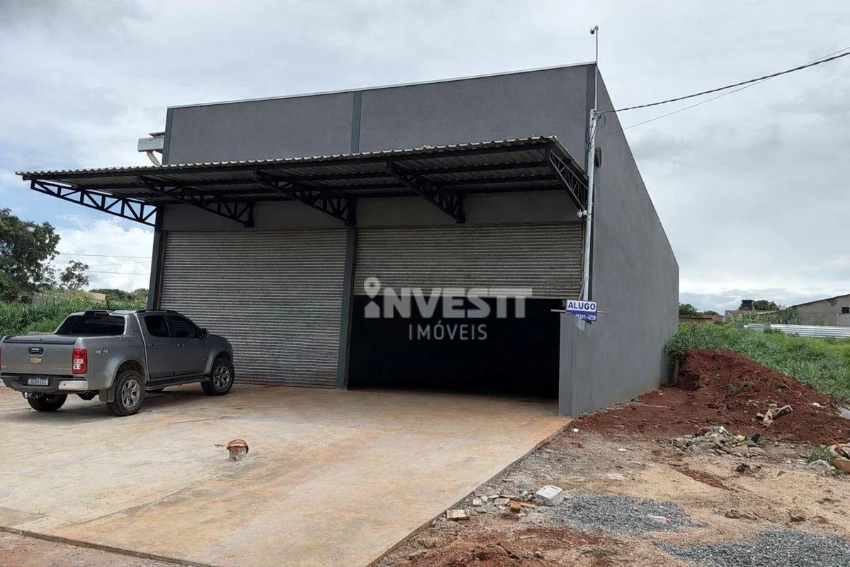 Cód. 622584Galpão Novo, primeira locação de 400m²;- Área construída: 400 m²;- Pé...