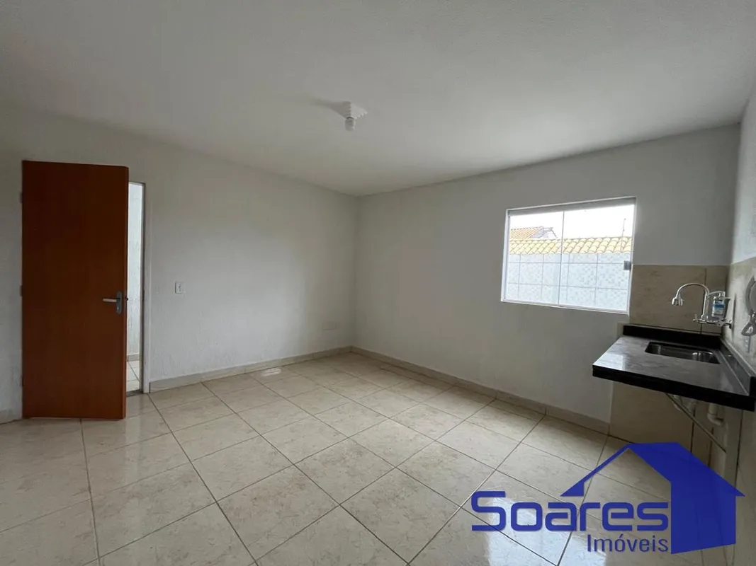 Excelente oportunidade de aluguel! Apartamento com 02 quartos, sala, cozinha, ba...