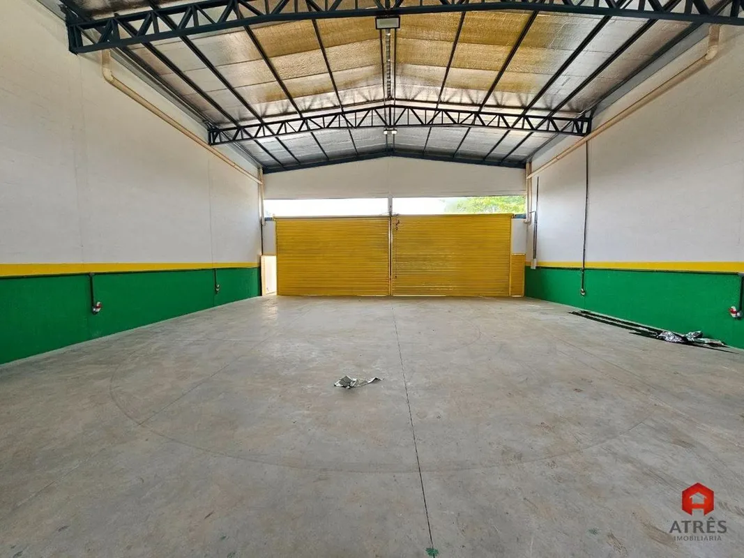 Localizado no Setor Residencial Barravento, este imóvel comercial está disponíve...
